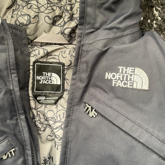 The North Face parka down jacket - Picture 3 of 4